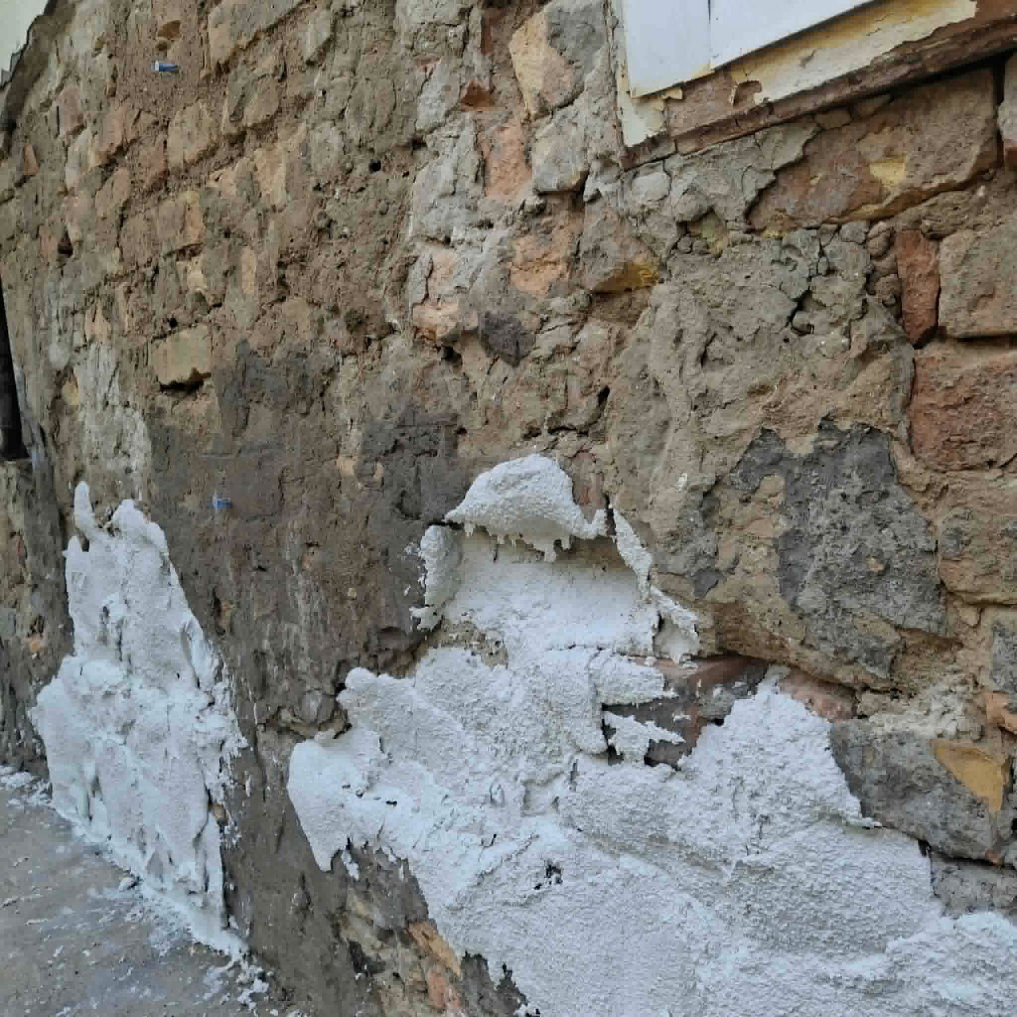 Előtte